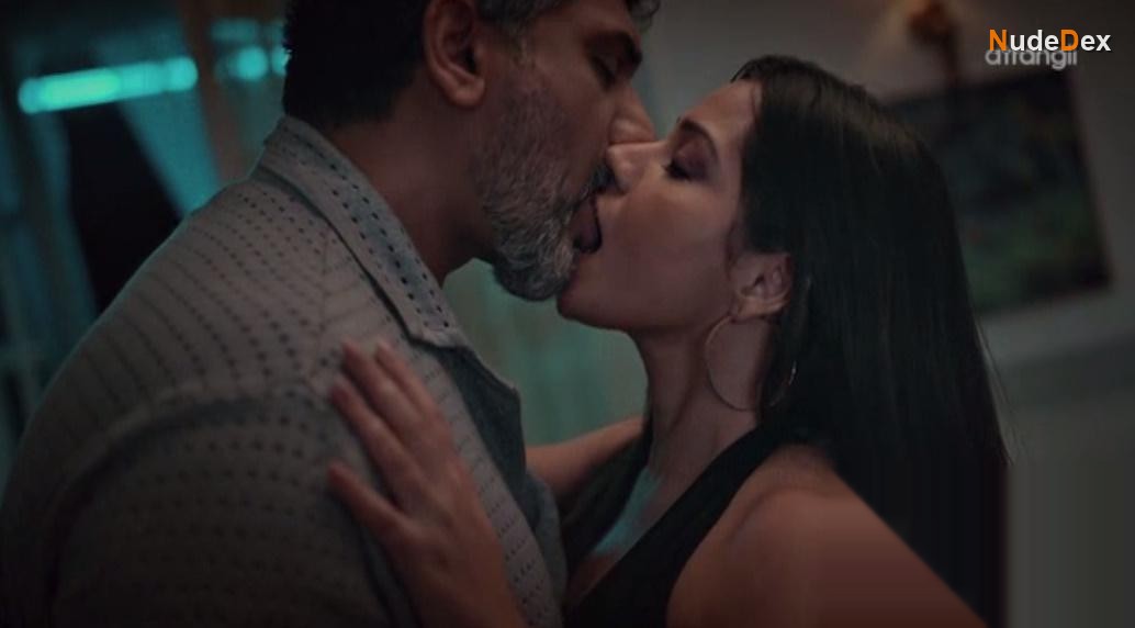 Na Tum Jaano Na Hum in Na Tum Jaano Na Hum, photo 9