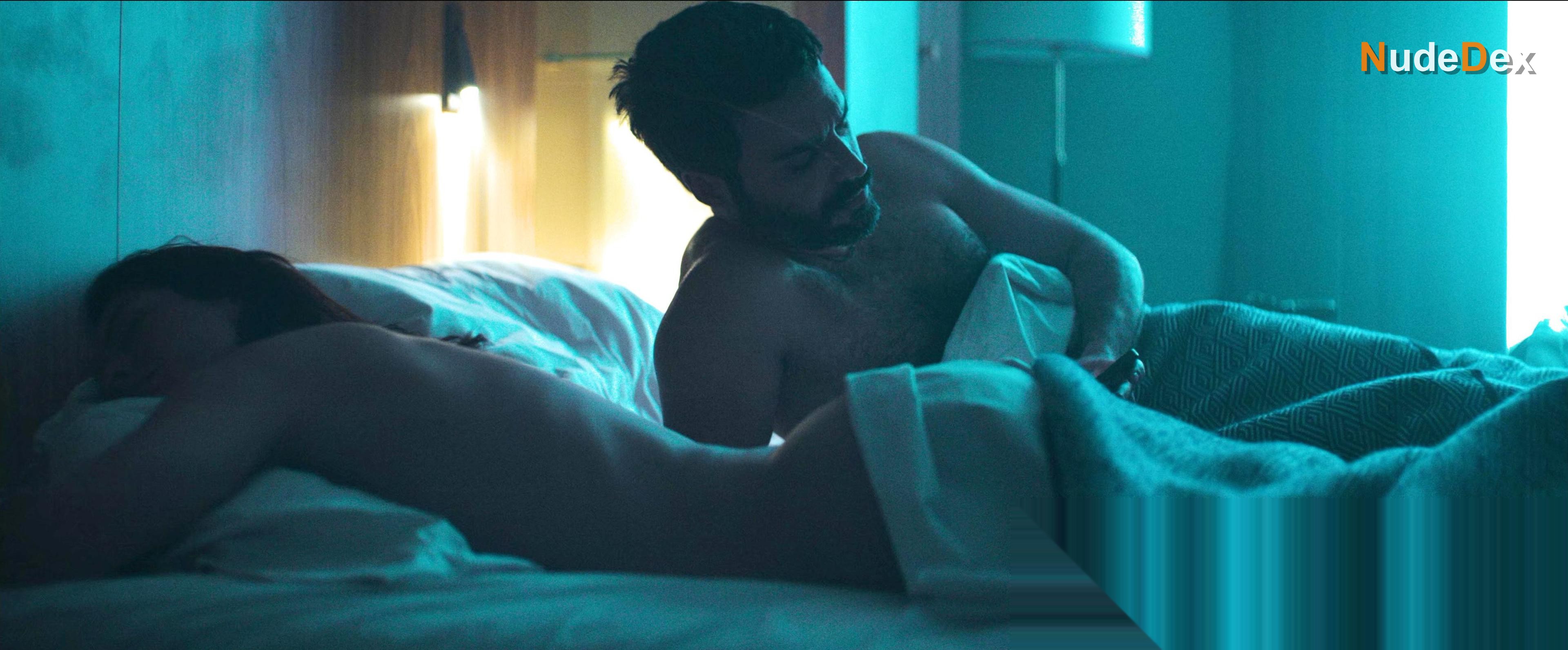 Sofia Essaidi in Overdose, photo 1