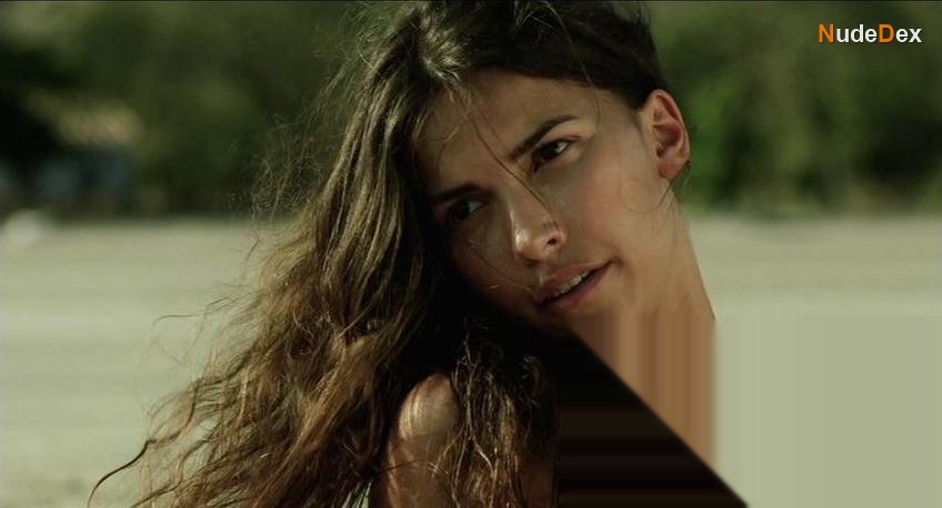 Sofia Pernas in Indigenous, photo 2