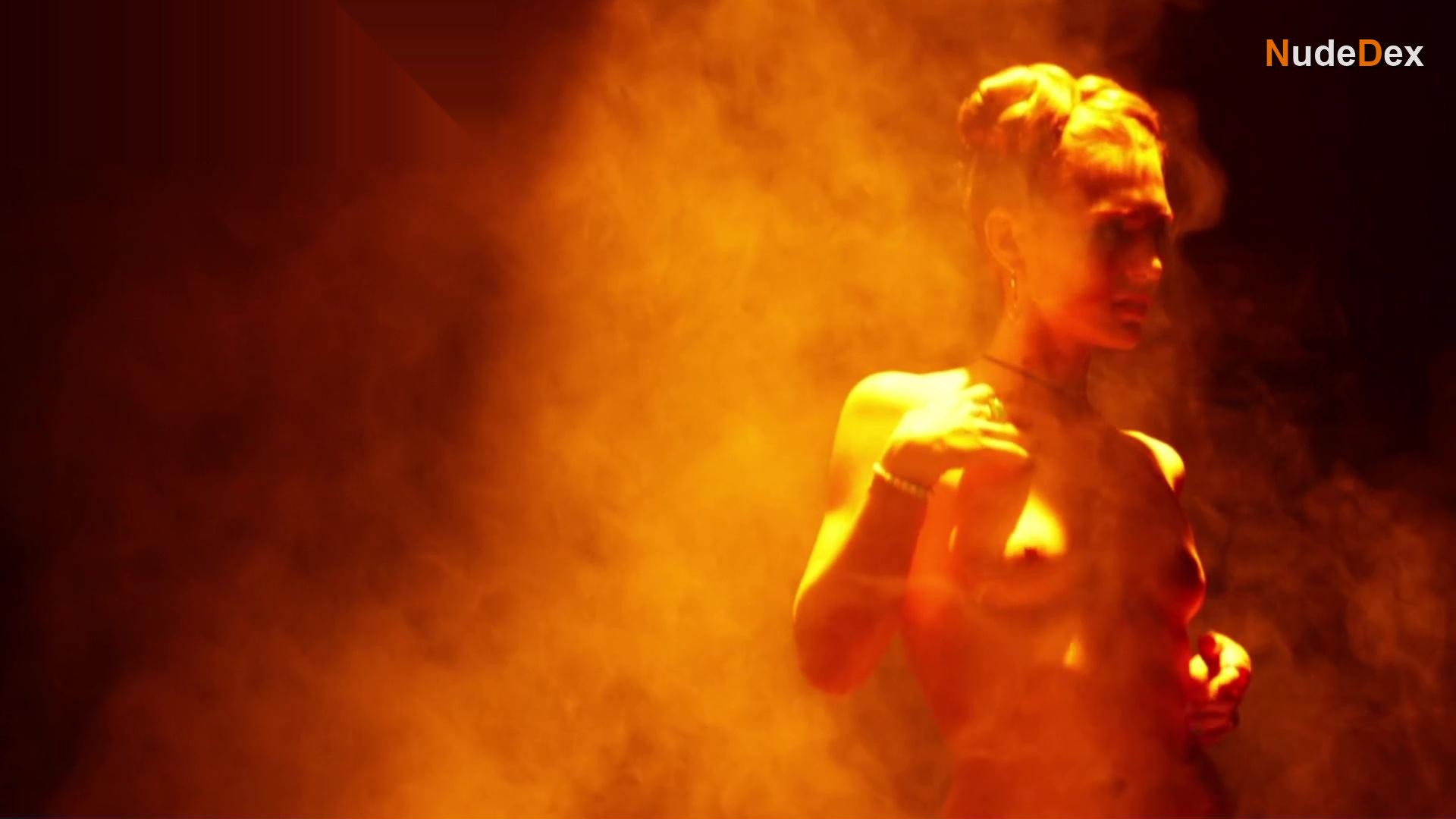 Sofia Priovolou in Detached House, photo 12