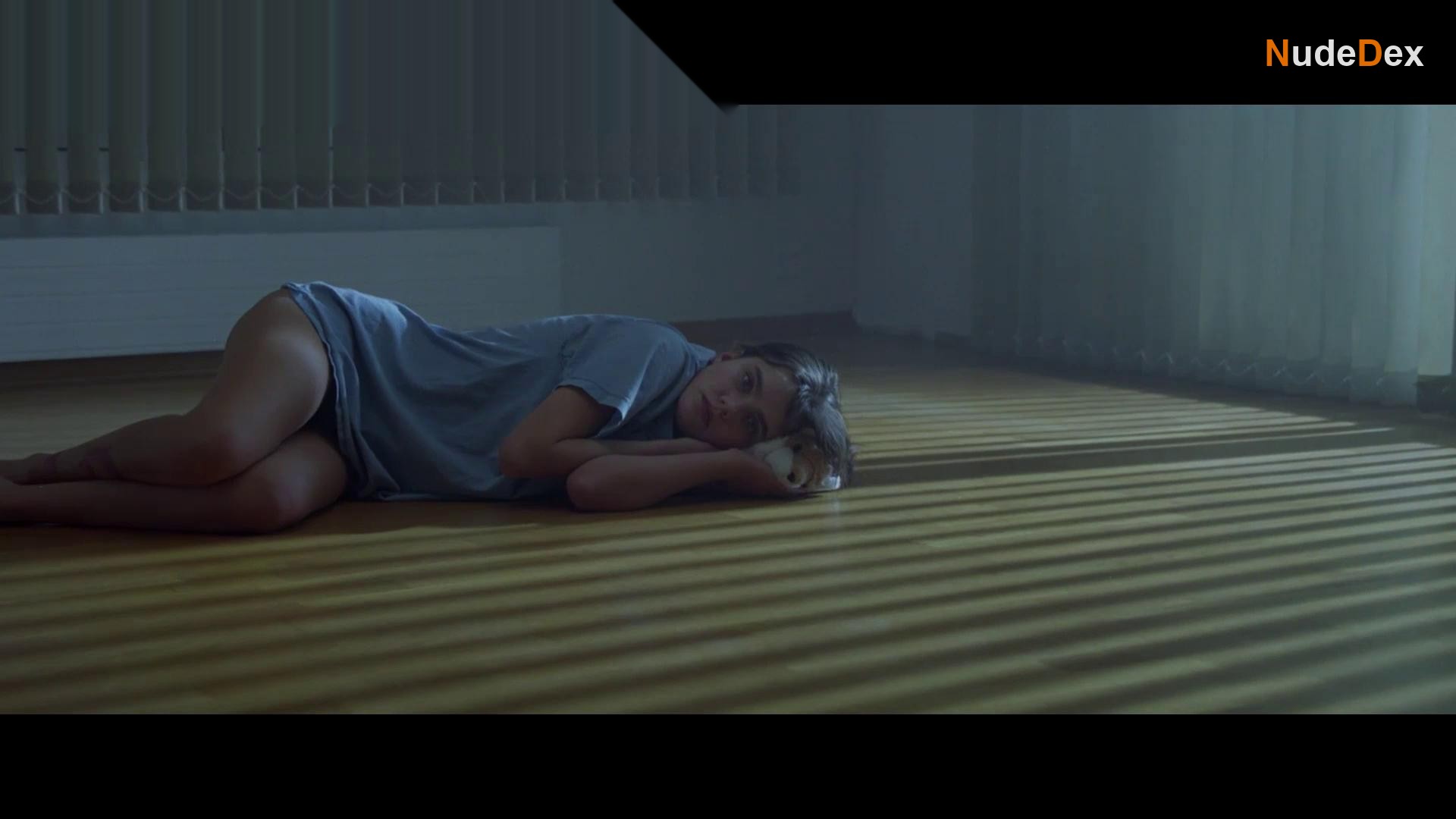 Sofie Steffensen in Cramps, photo 3