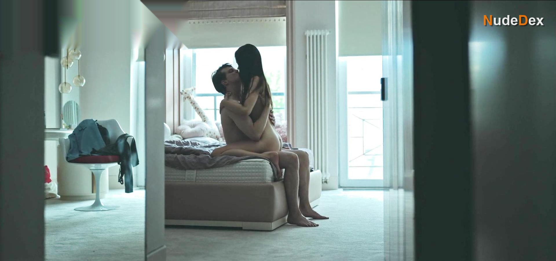 Sofya Arzhanykh in Cicadas, photo 11