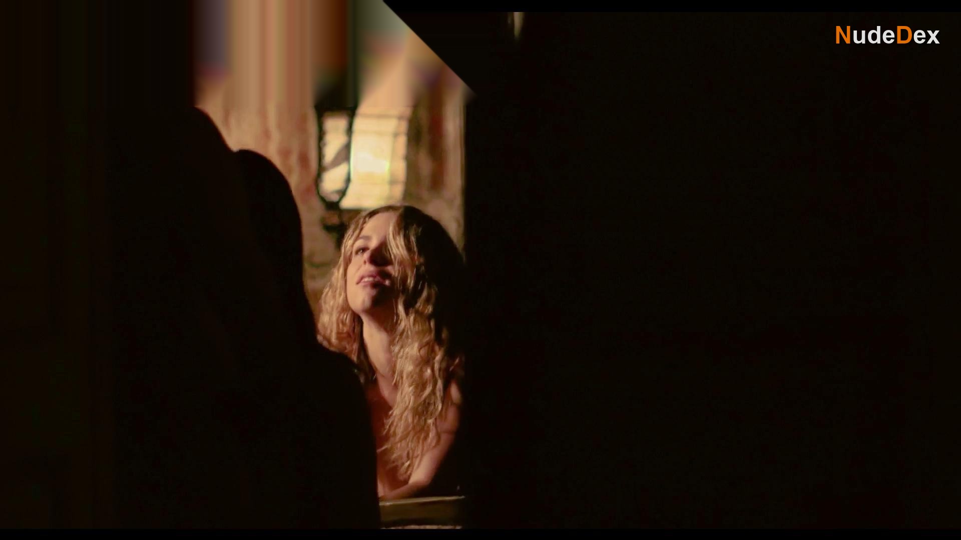 Solana Azulay in Aqui En La Tierra, photo 7