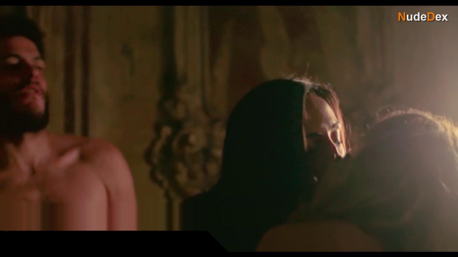 Solana Azulay in Aqui En La Tierra, photo 10