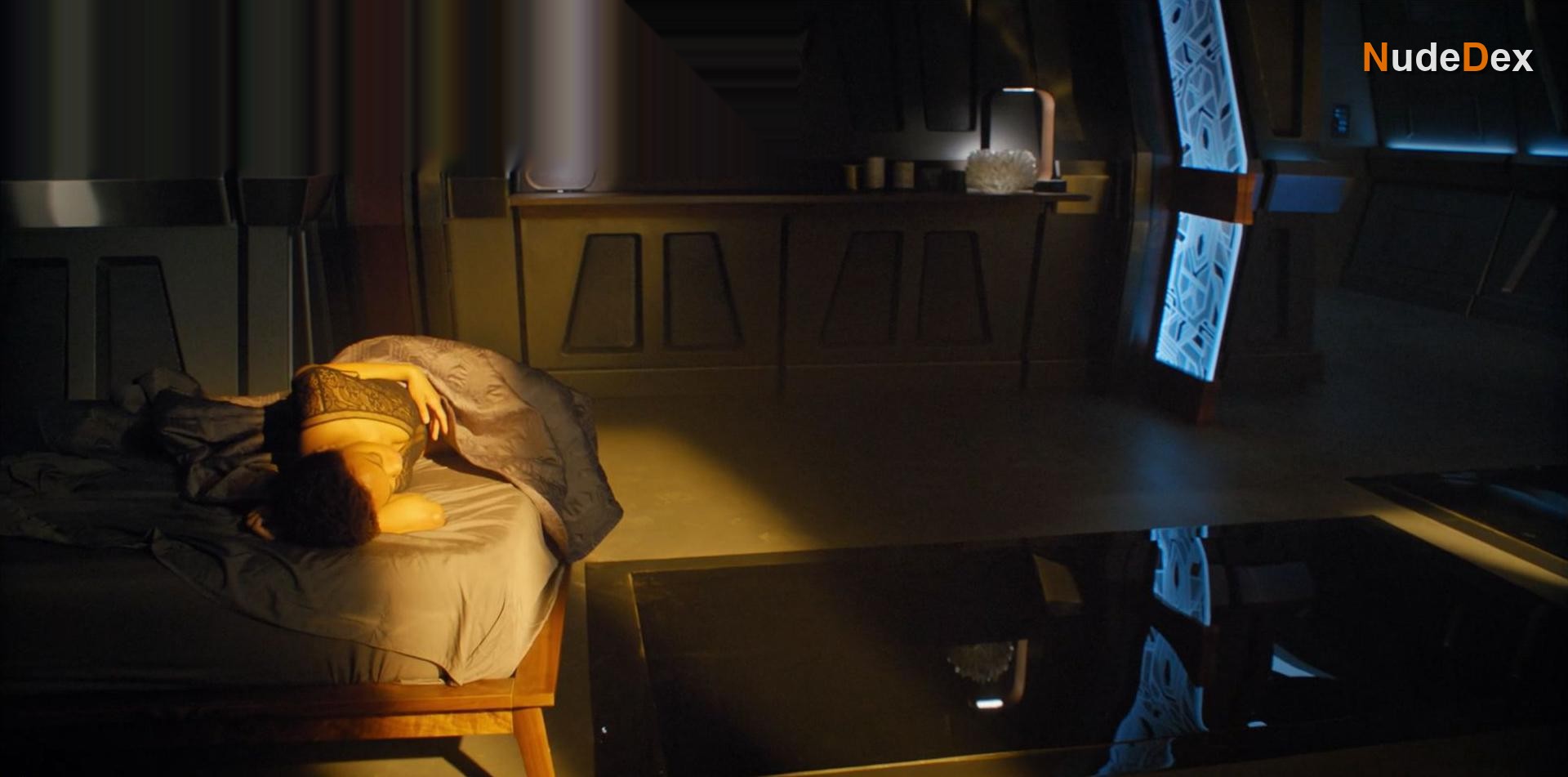 Sonequa Martin-green in Star Trek: Discovery, photo 6