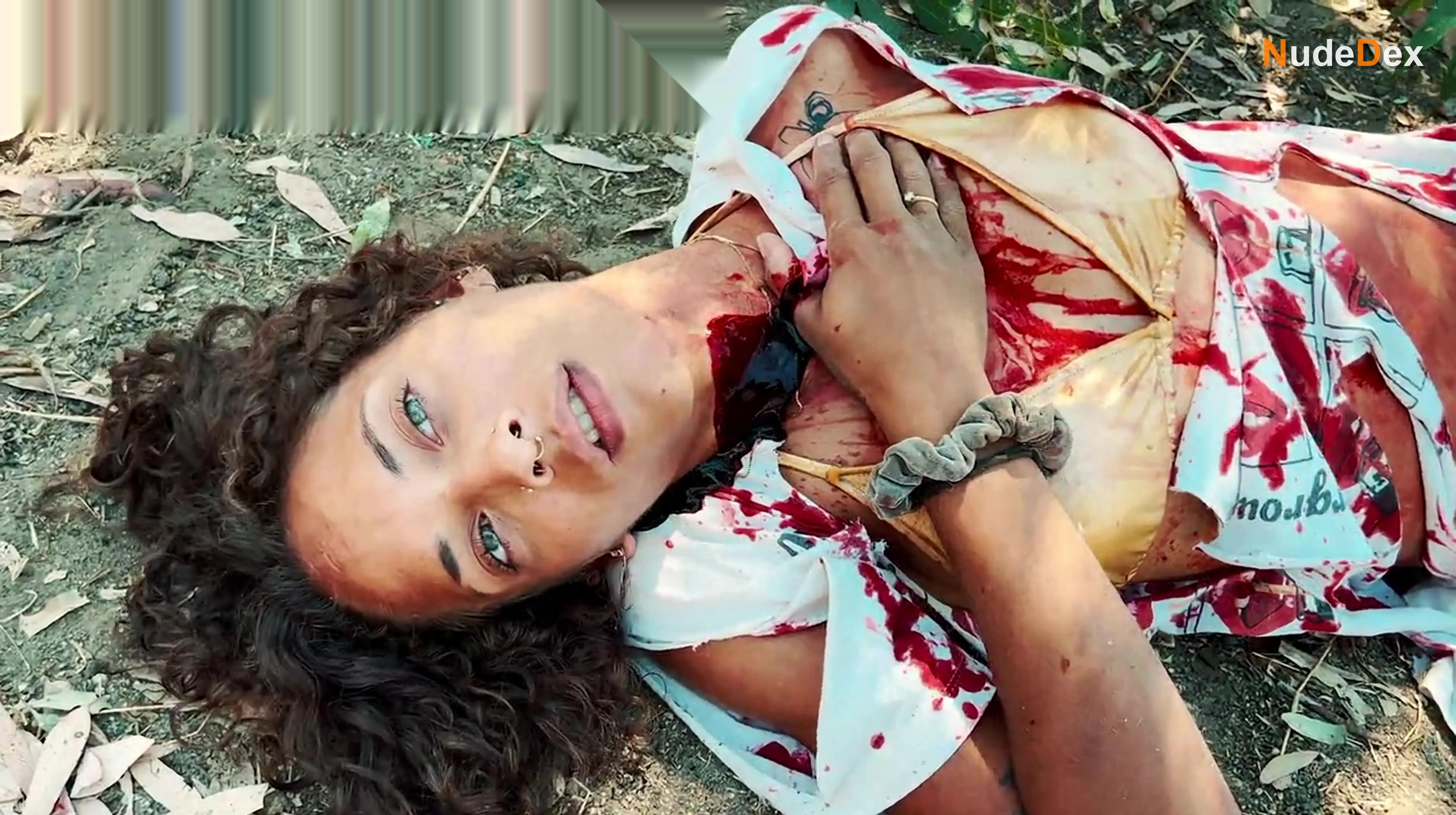 Sophia Gabriella in Feral Female, photo 2