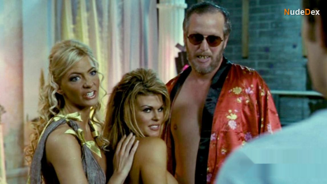 Sophia Rossi in Bachelor Party Vegas, photo 2