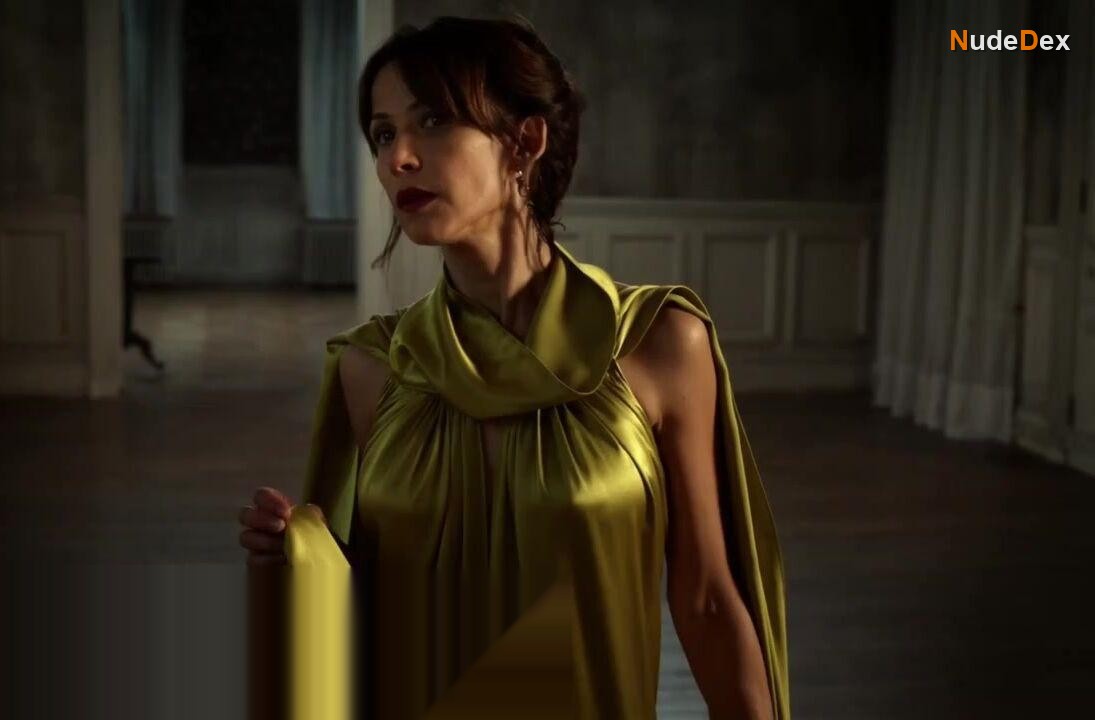 Sophie Marceau in A Spiritual Matter, photo 9
