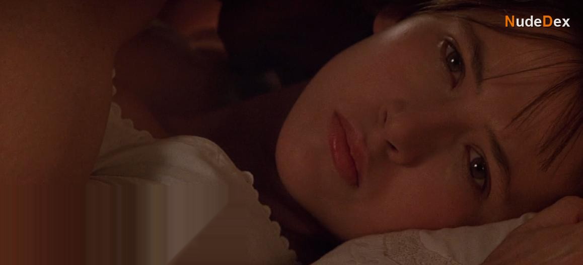 Sophie Marceau in Firelight, photo 1