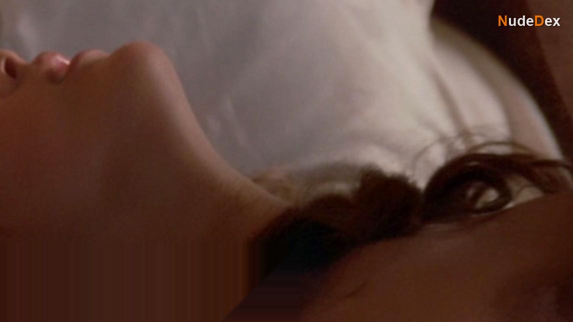Sophie Marceau in Fort Saganne, photo 2