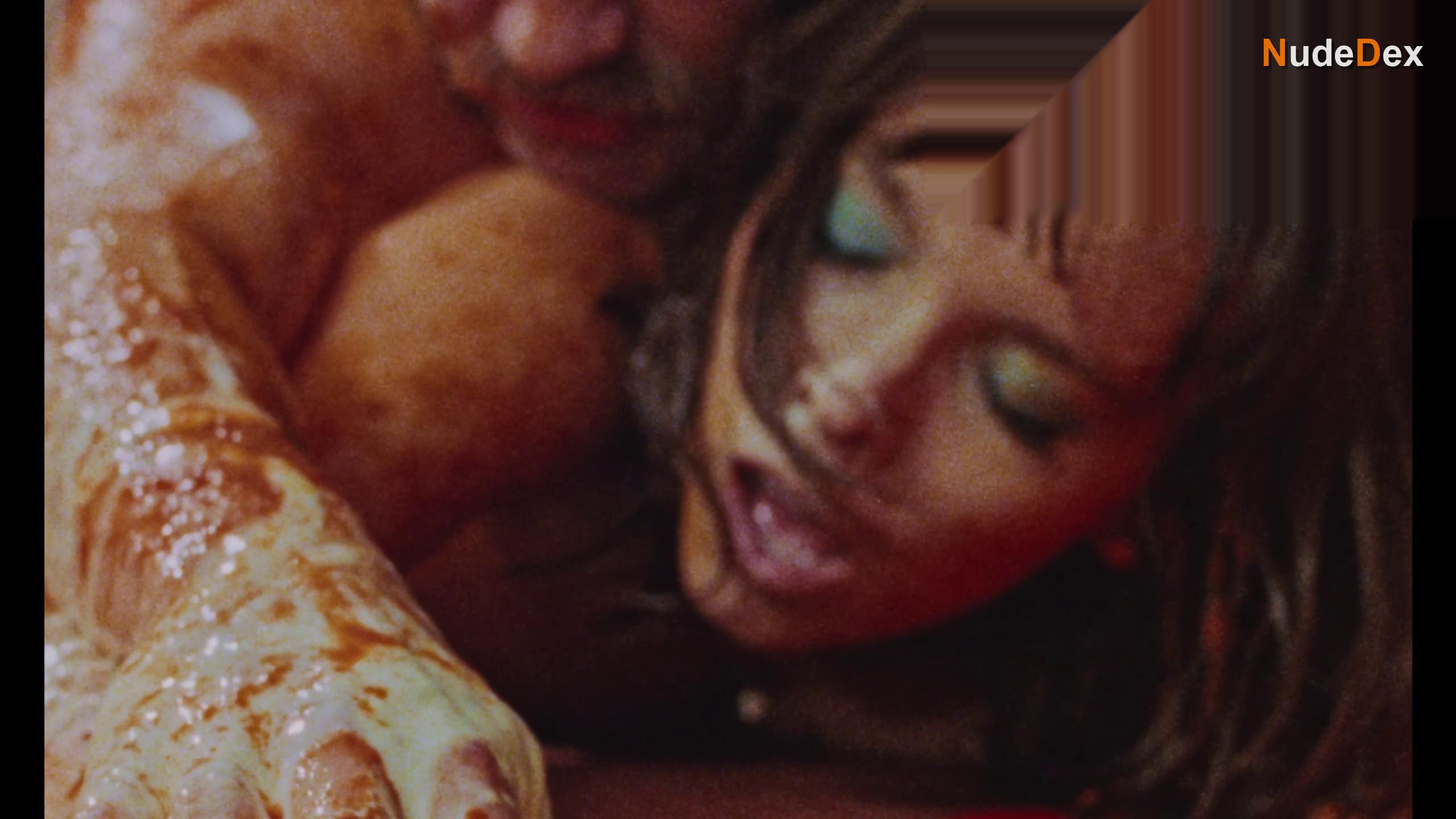Sophie Neff in Make Me A Pizza, photo 2
