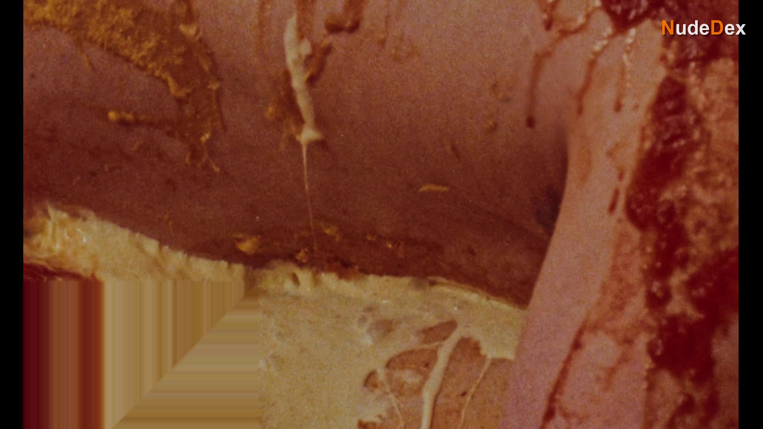Sophie Neff in Make Me A Pizza, photo 6