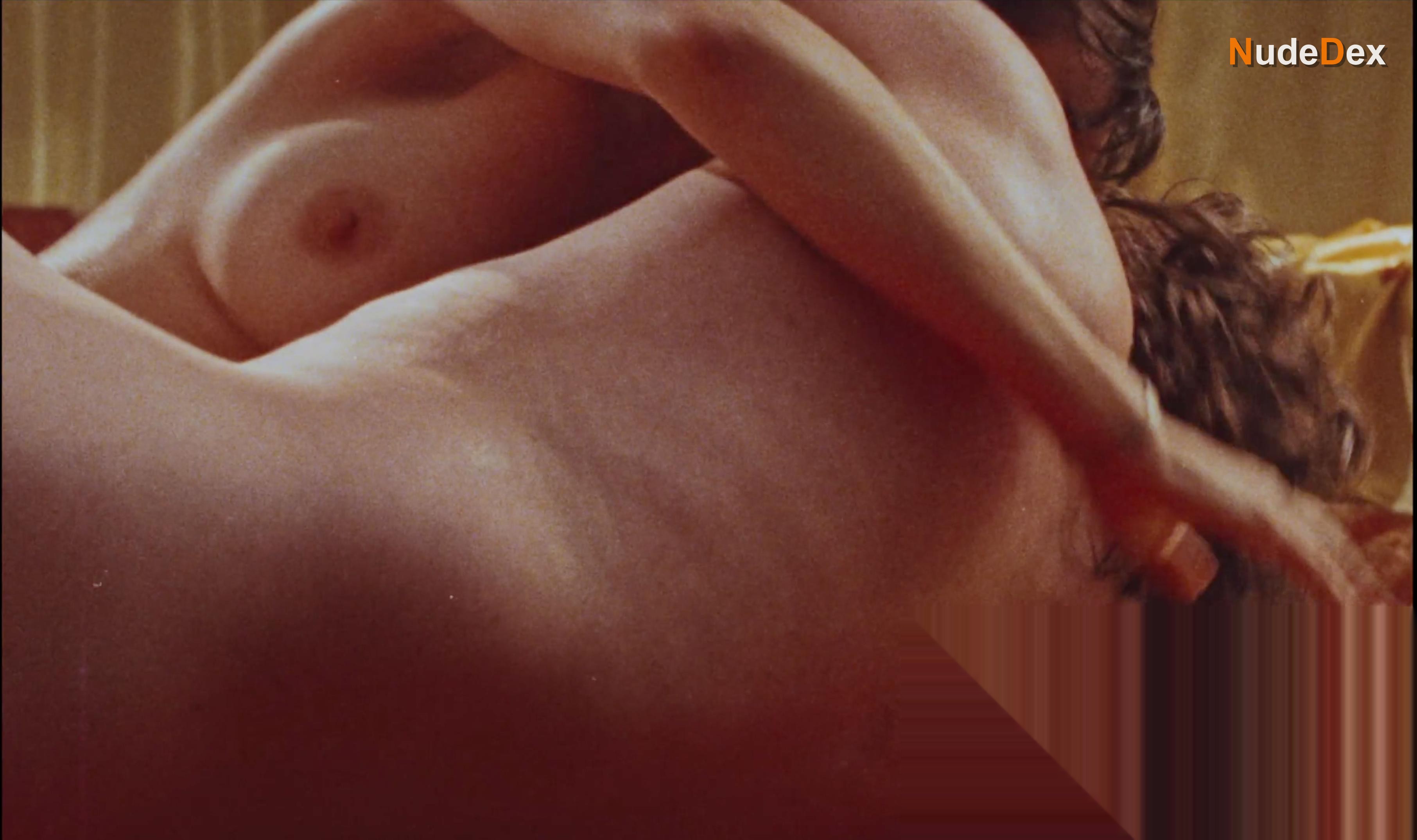Sophie Neff in Make Me A Pizza, photo 13