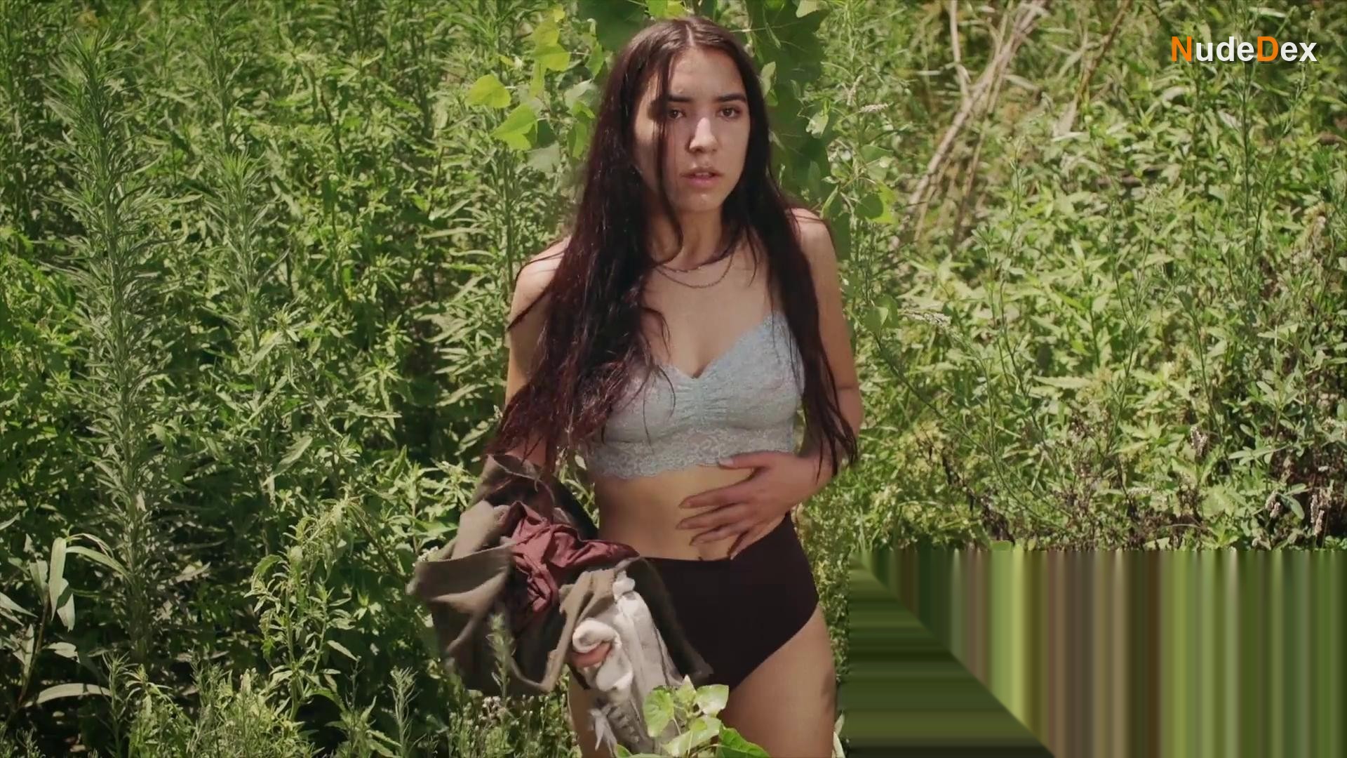 Sophie Nenn in Ghost Of You, photo 5