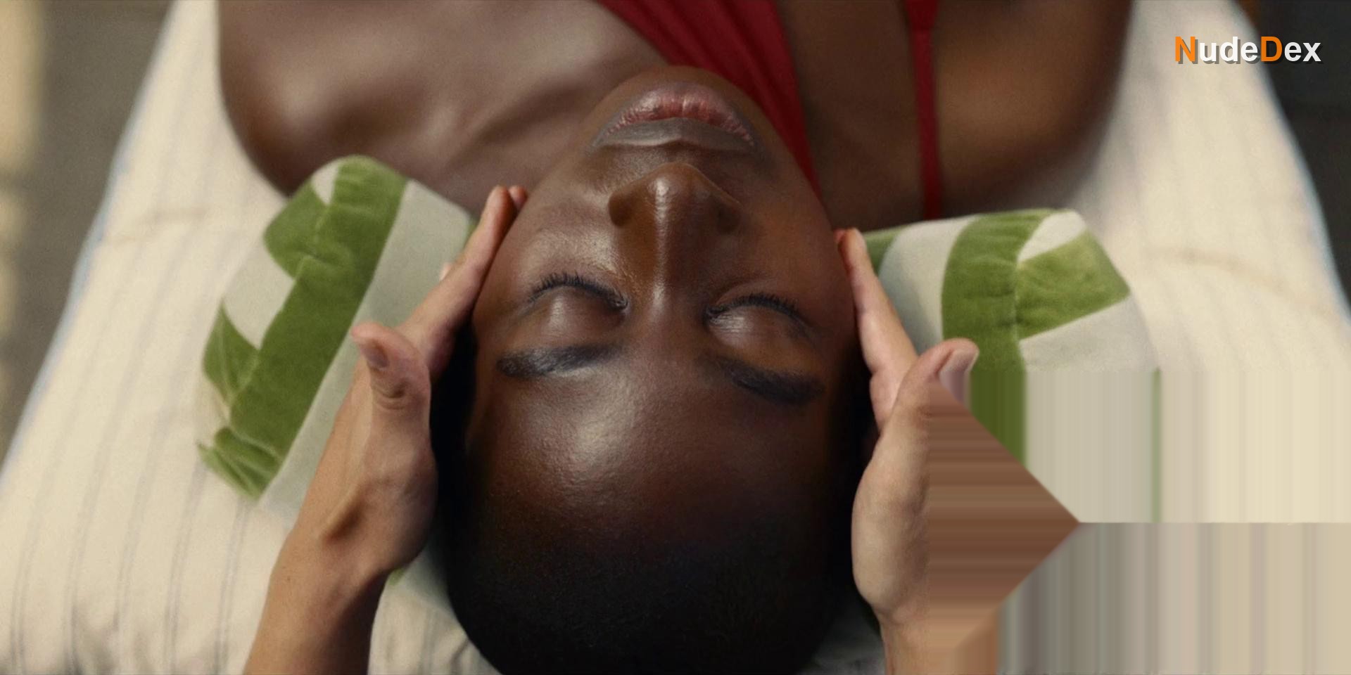 Everything Now in Everything Now, photo 6