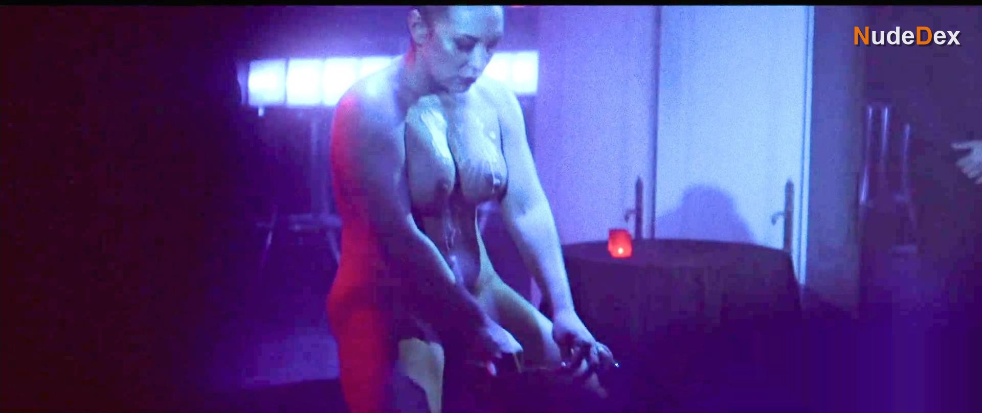 Soraya Wells in Paradises Of Diane, photo 2