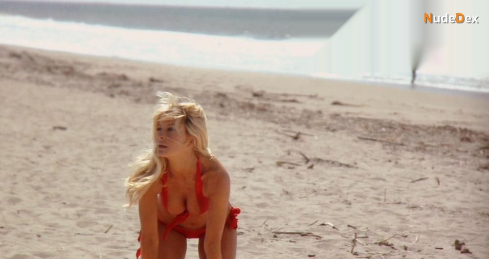 Cara Provenzano in Endless Bummer