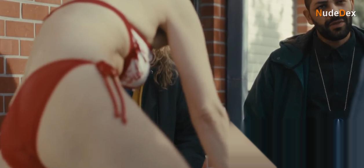 Charlotte De Bruyne in Juliet
