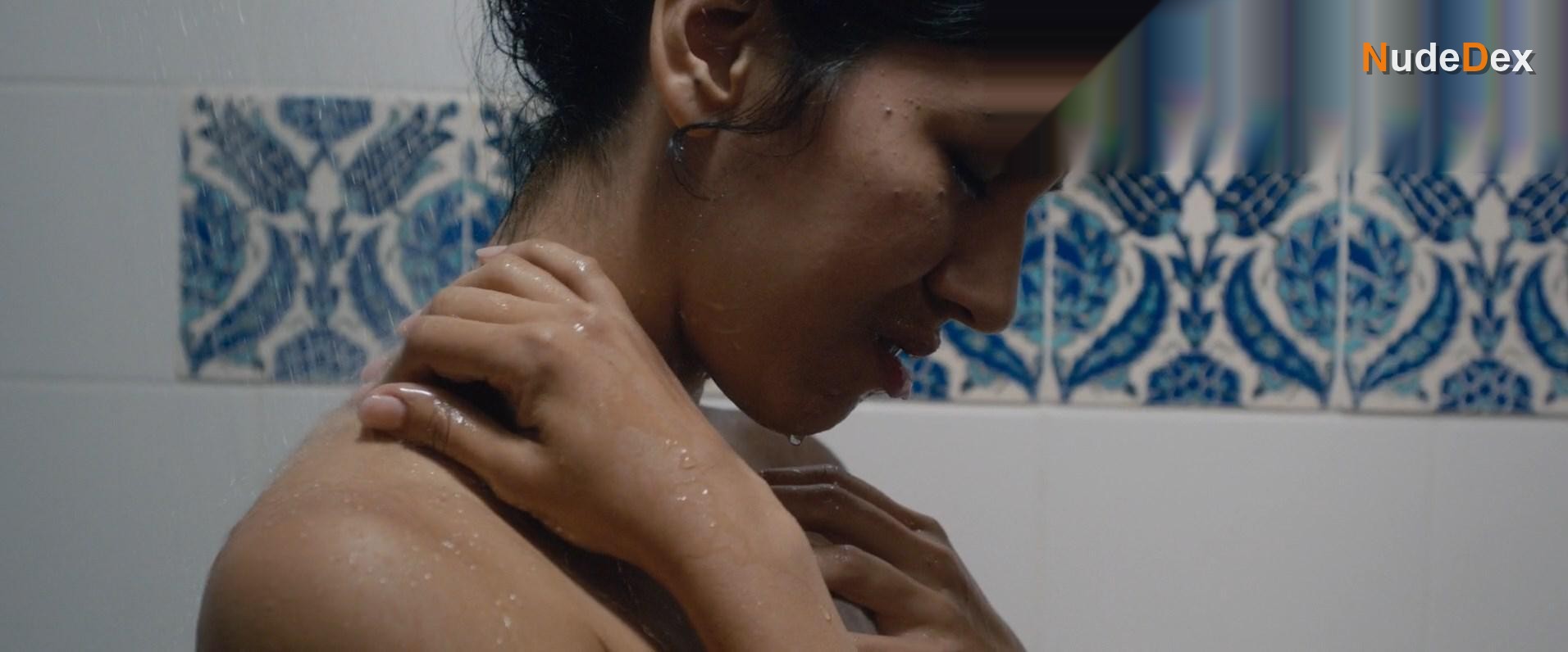Stephanie Beatriz in The Light Of The Moon, photo 6
