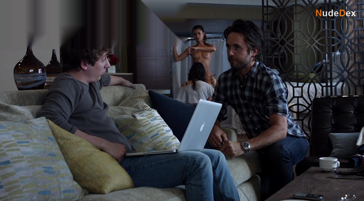 Shameless in Shameless, photo 3