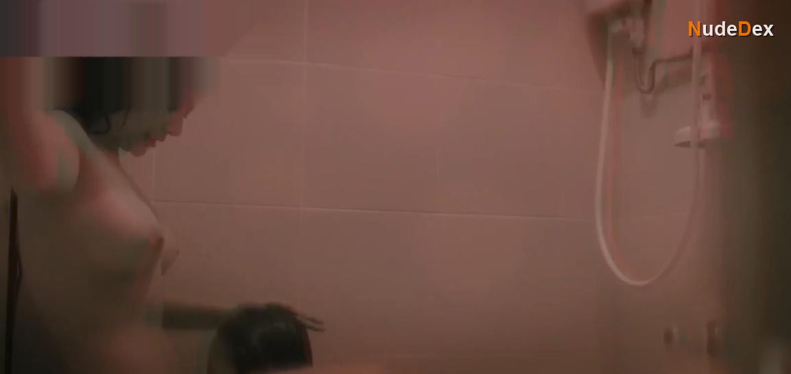 Stephanie Raz in Walker, photo 8