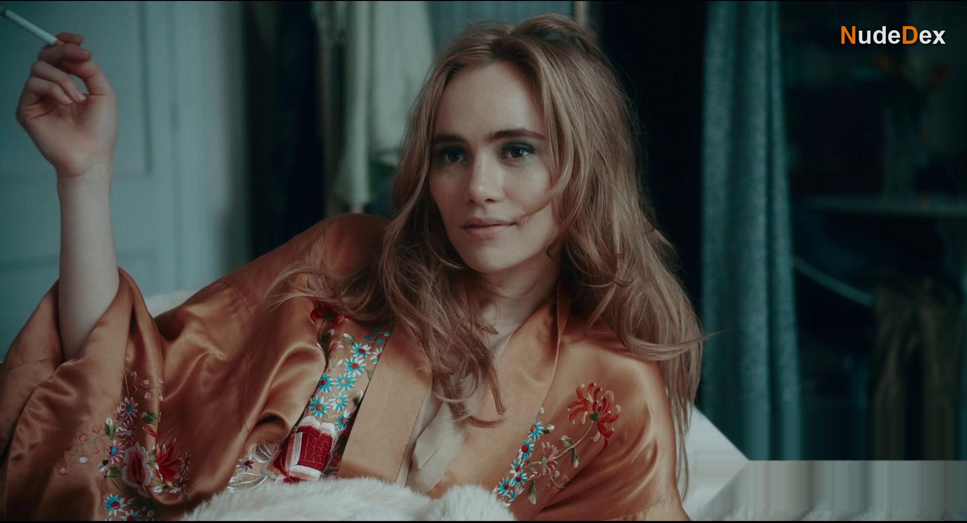 Suki Waterhouse in Daliland, photo 17