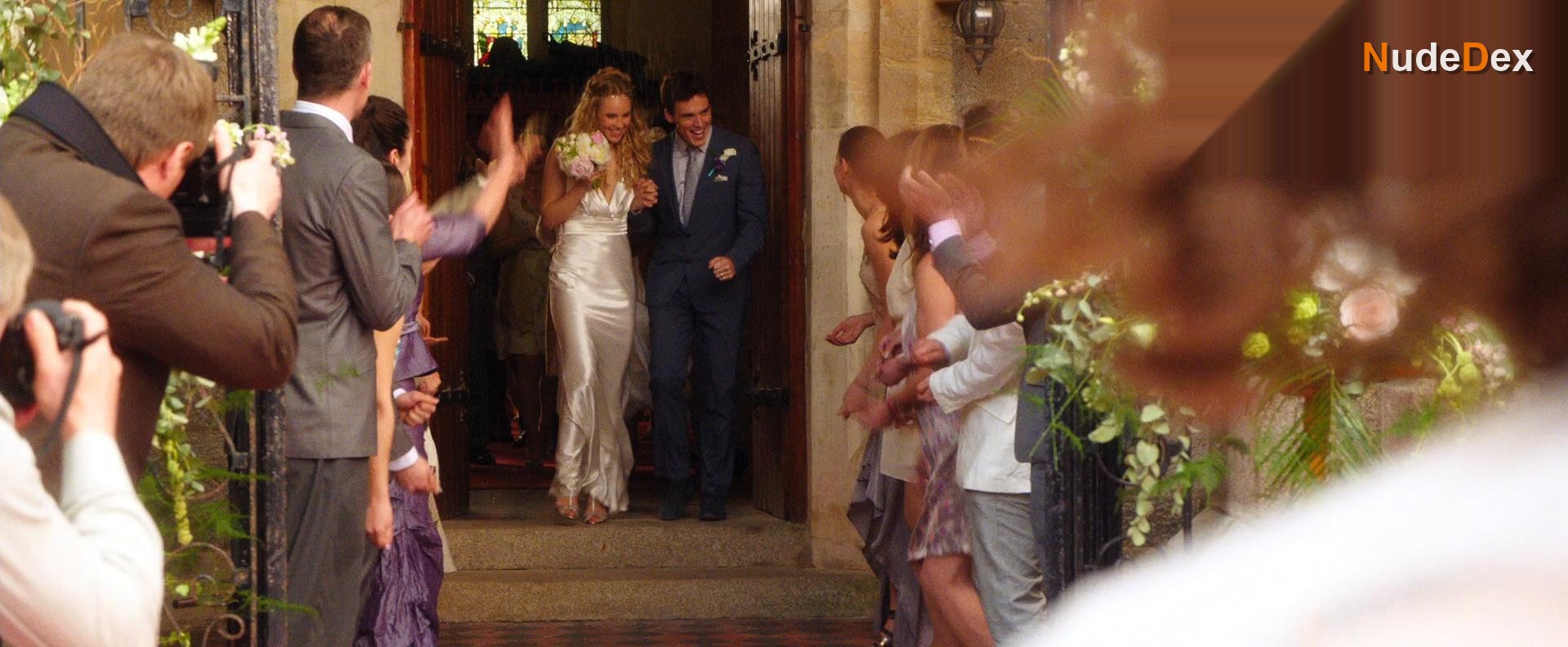 Suki Waterhouse in Love, Rosie, photo 2