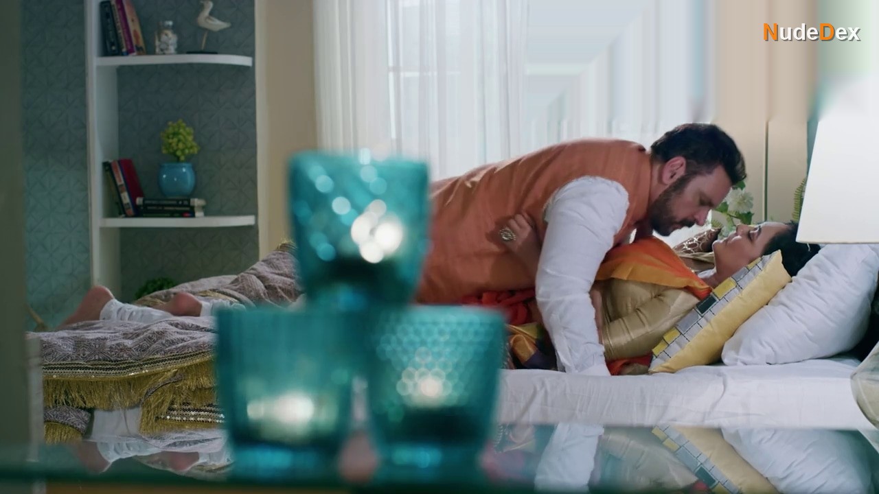 Sunila Karambelkar in Ishqneeti, photo 44