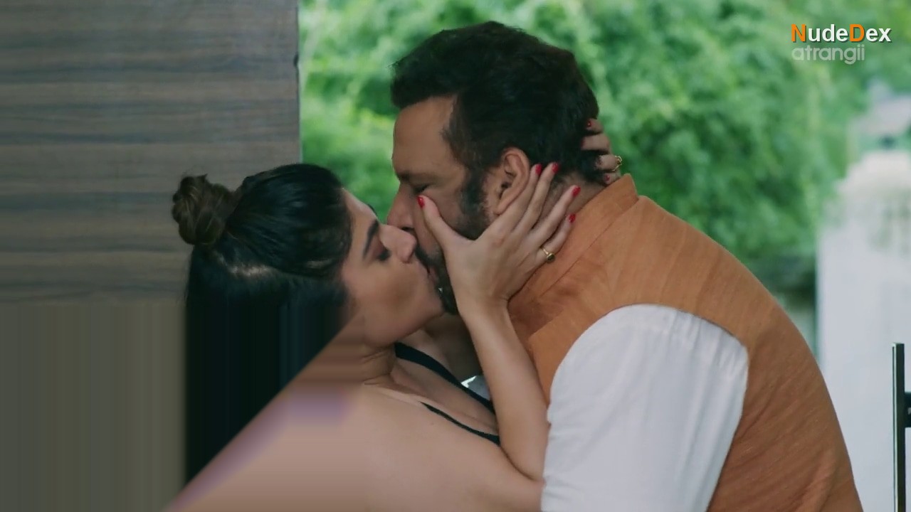 Sunila Karambelkar in Ishqneeti, photo 57