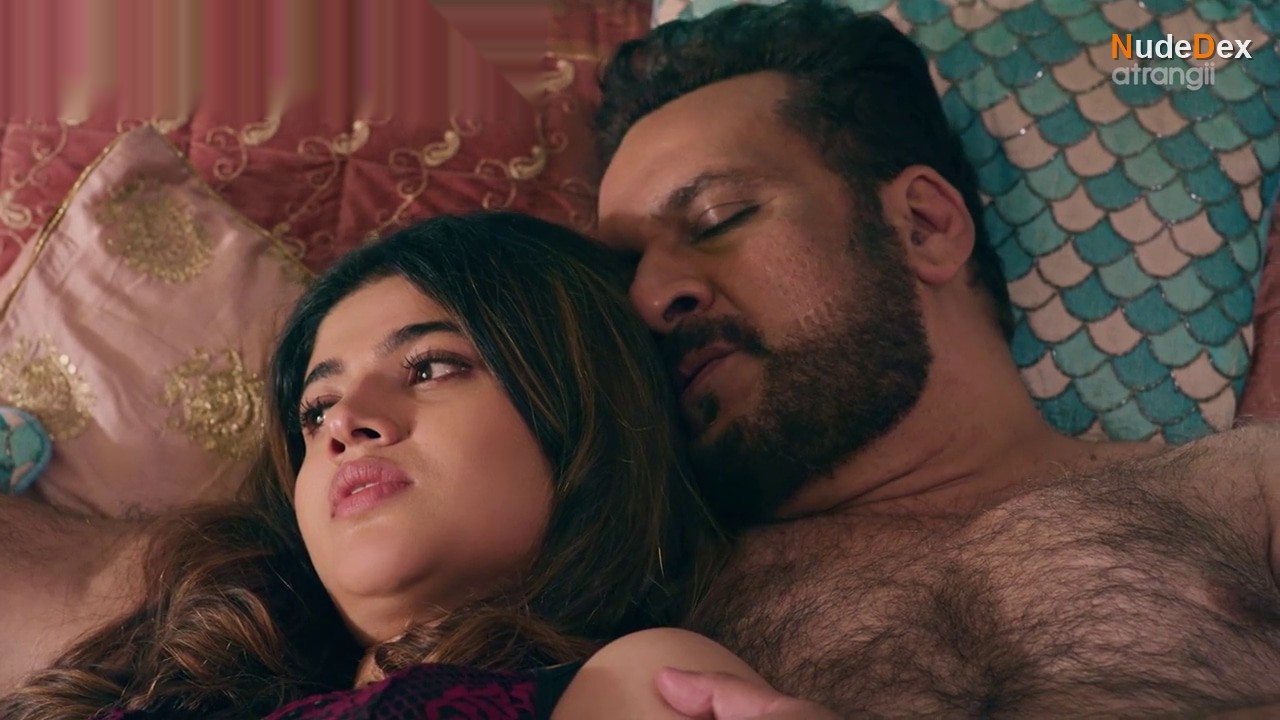 Sunila Karambelkar in Ishqneeti, photo 59
