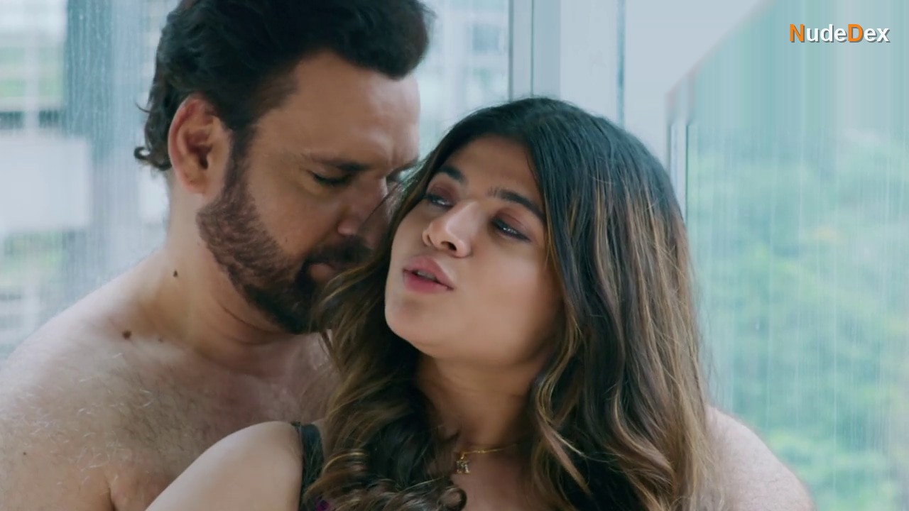 Sunila Karambelkar in Ishqneeti, photo 63