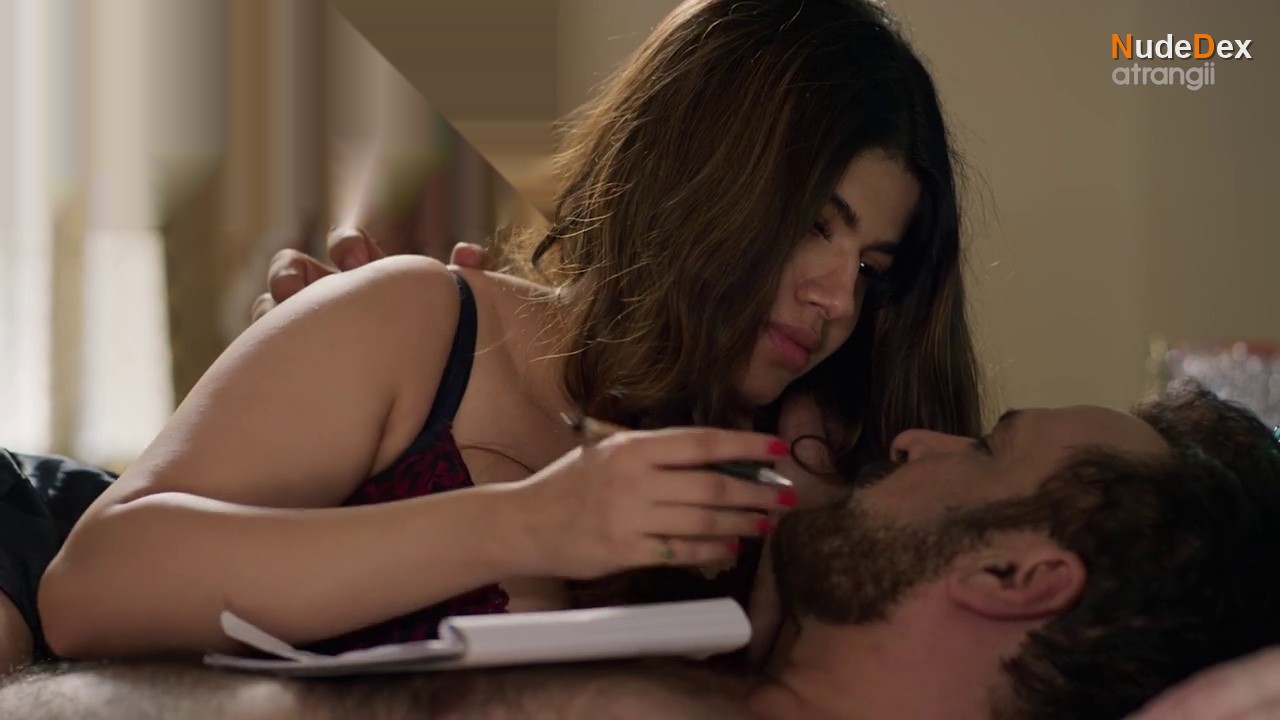 Sunila Karambelkar in Ishqneeti, photo 69