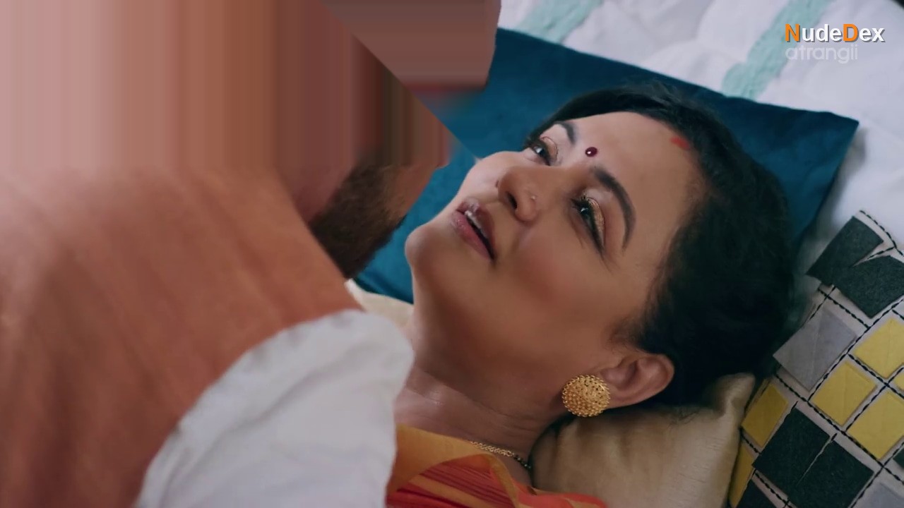 Sunila Karambelkar in Ishqneeti, photo 70
