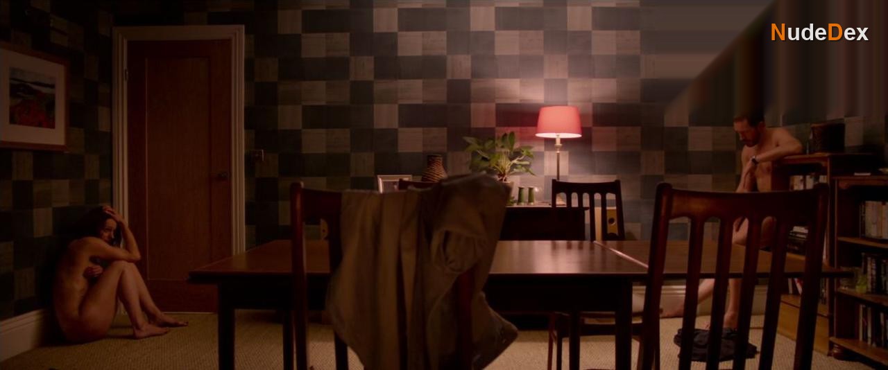Suranne Jones in Doctor Foster, photo 13
