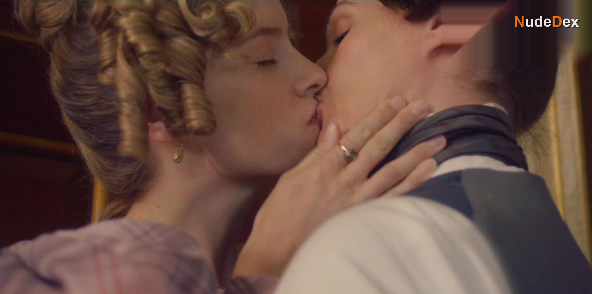 Suranne Jones in Gentleman Jack, photo 7