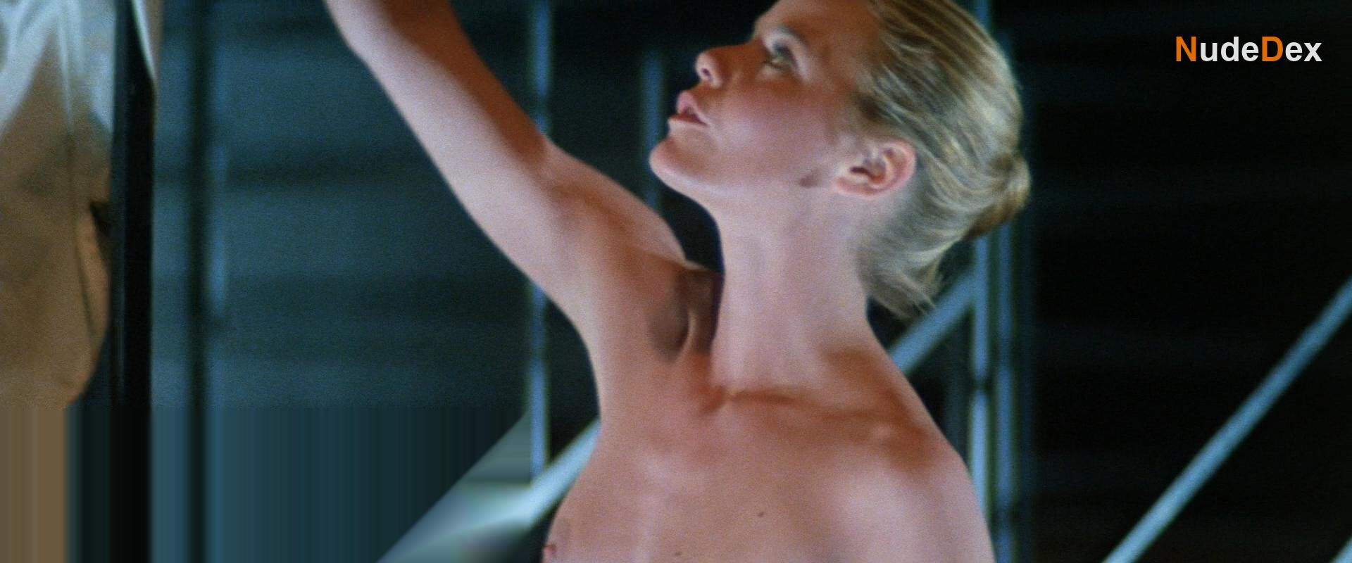 Susan Dey in Looker, photo 8