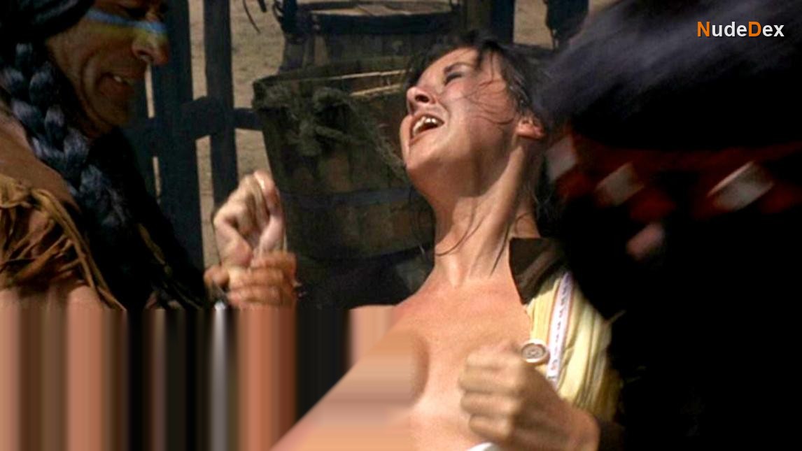 Susan Harvey in Land Raiders, photo 4
