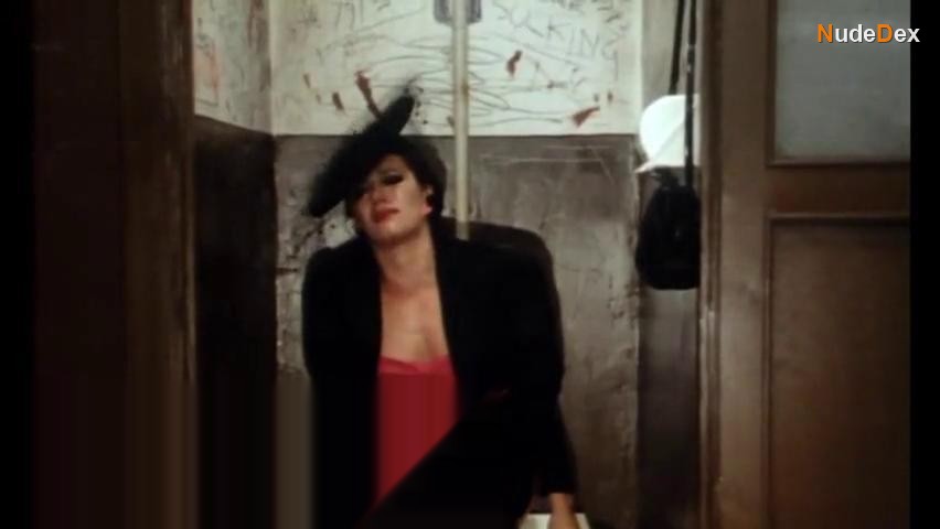 Susanna Javicoli in Action, photo 4