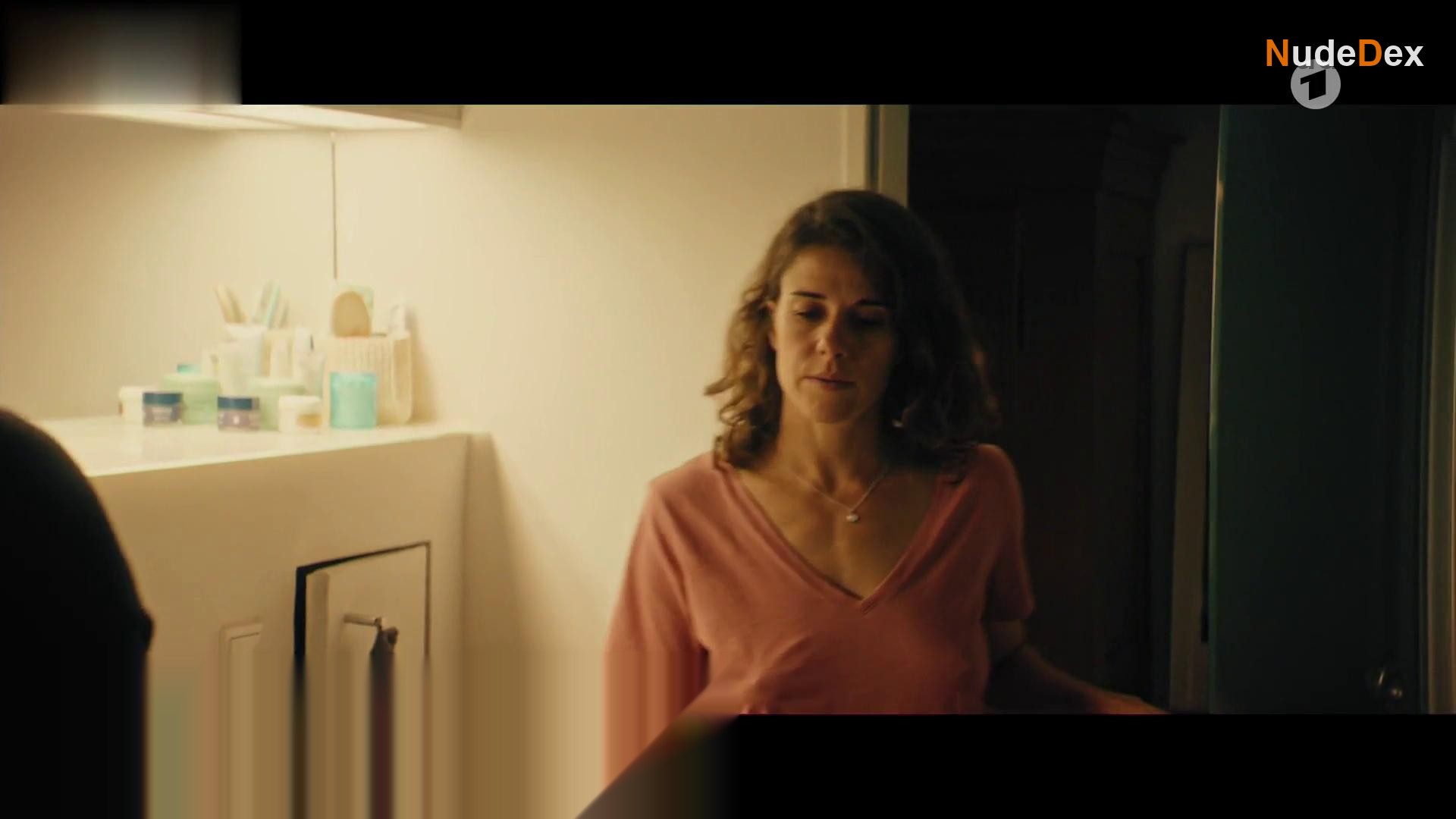 Susanne Schafer in Die Toten Von Marnow, photo 3