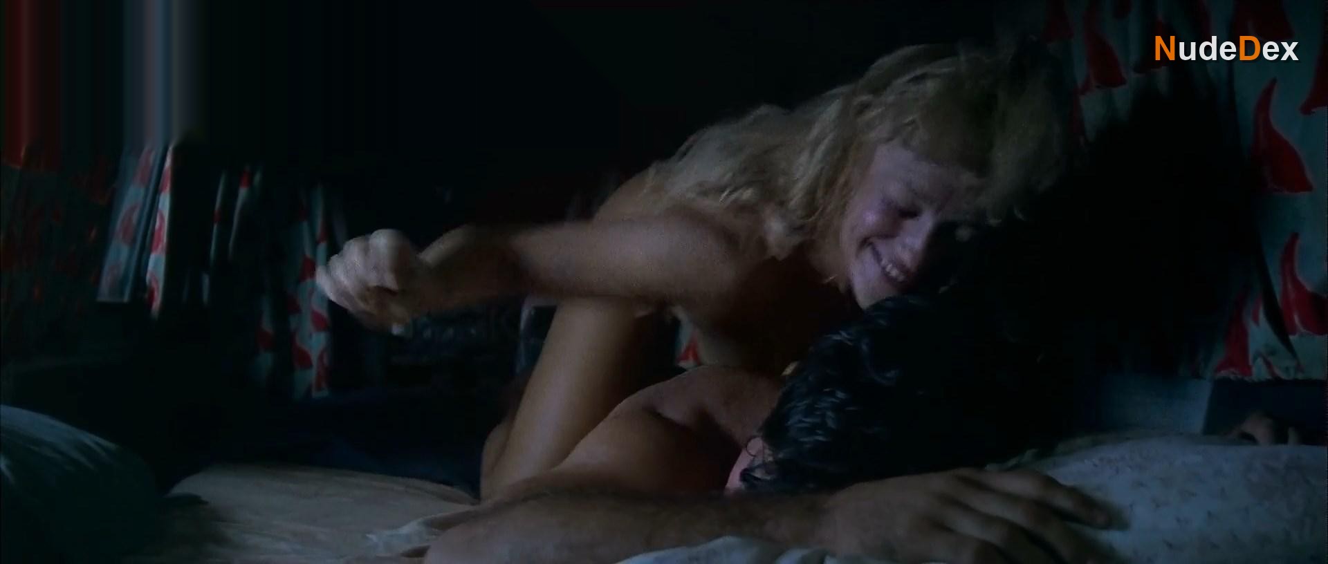 Susie Porter in Welcome To Woop Woop, photo 6