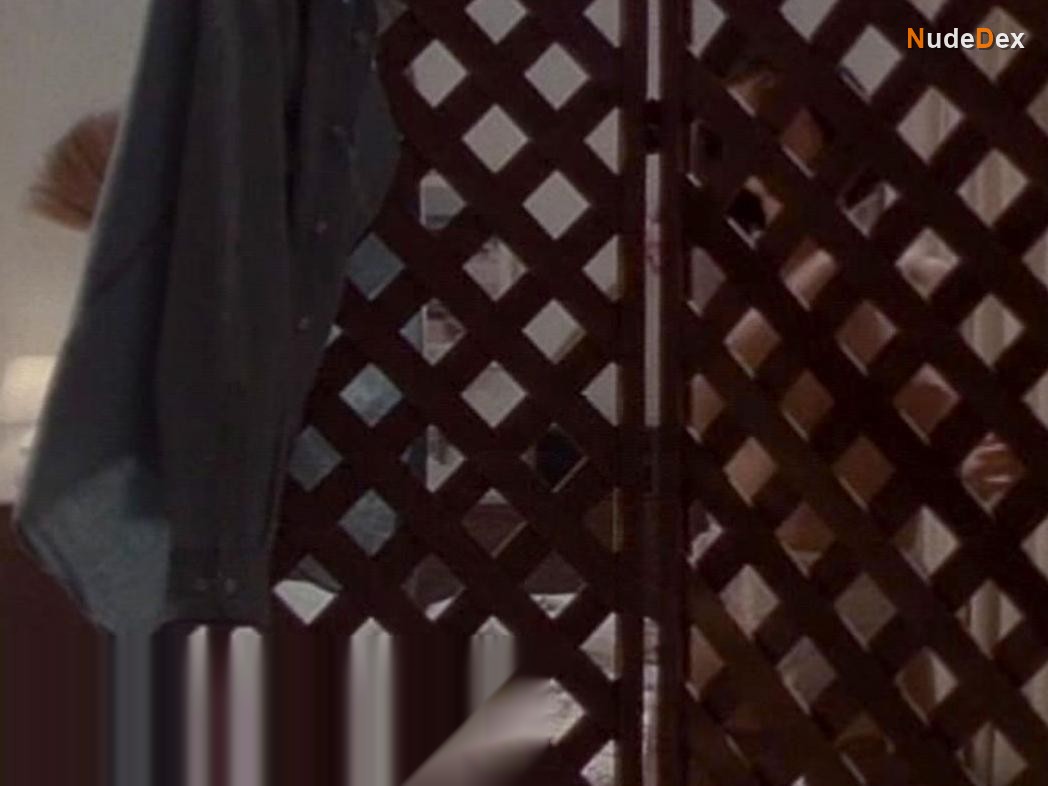 Suzanne Ager in Fatal Justice, photo 5