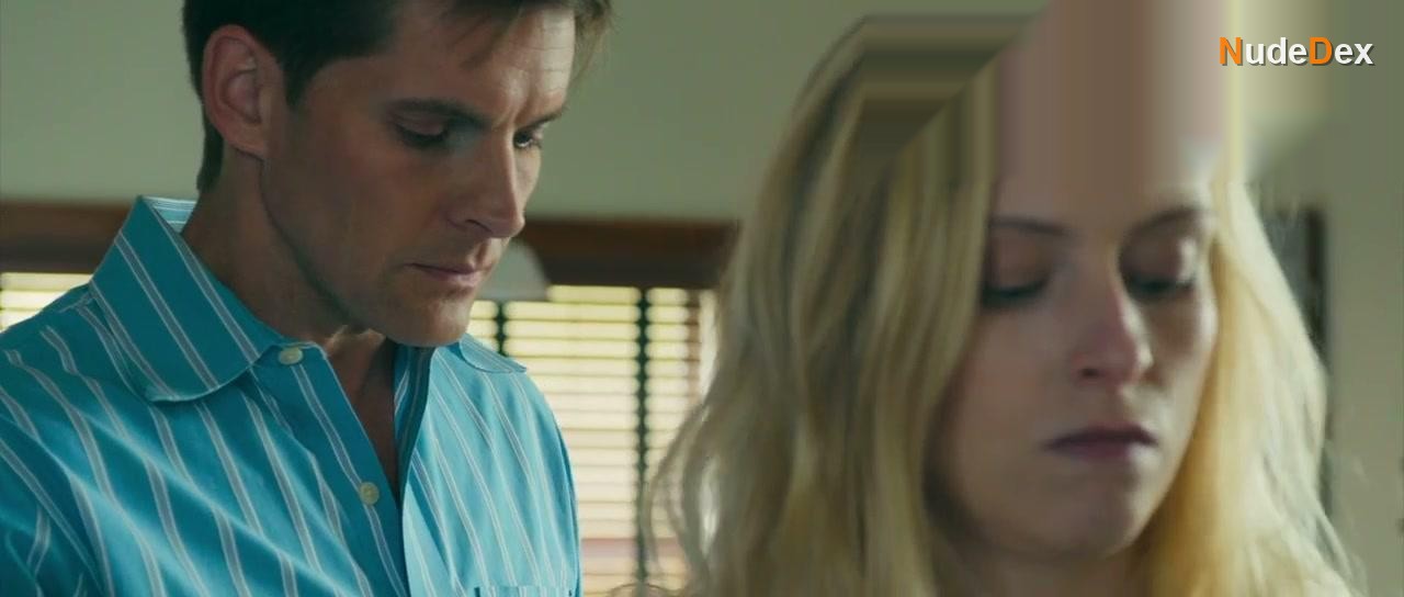Suzanne Lenz in The Desiring, photo 12