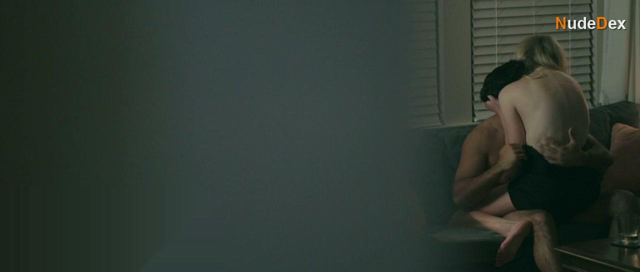 Suzanne Lenz in The Desiring, photo 23