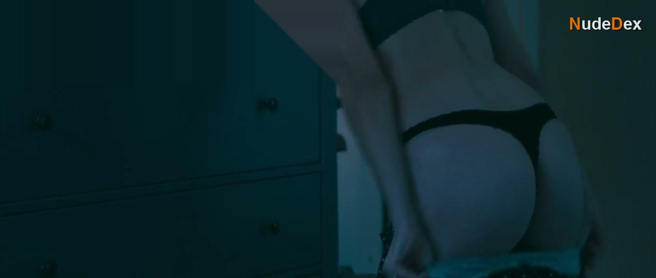 Suzanne Lenz in The Desiring, photo 25