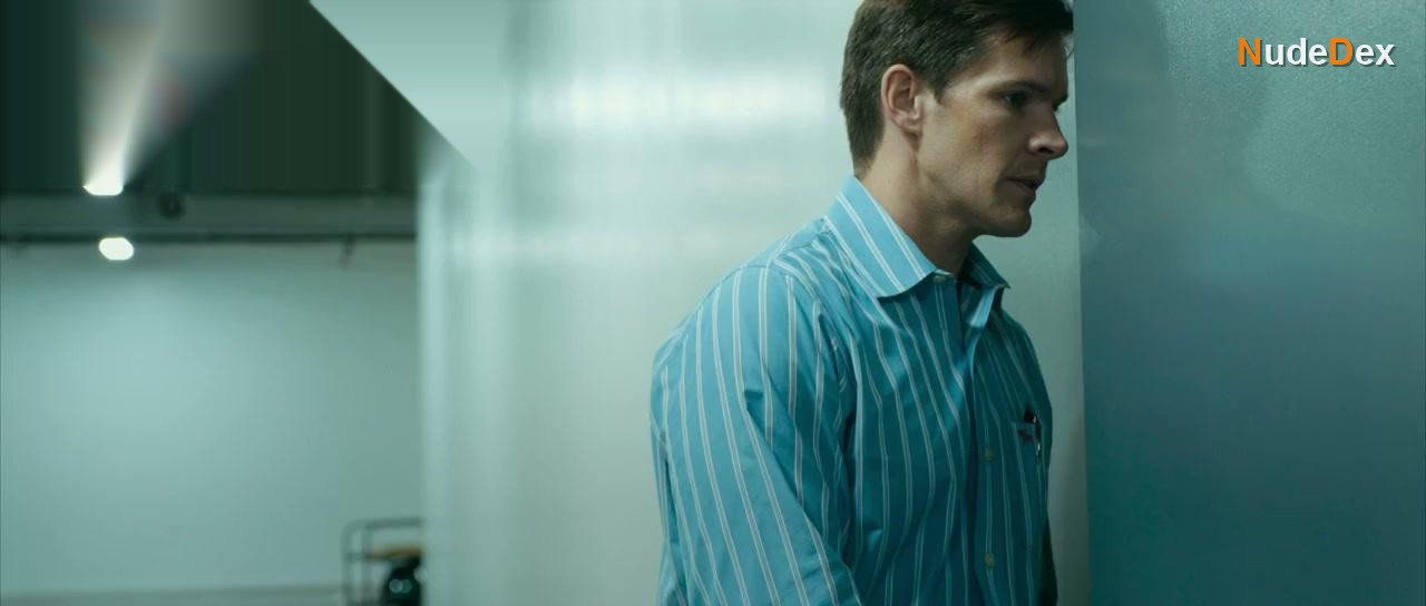 Suzanne Lenz in The Desiring, photo 39