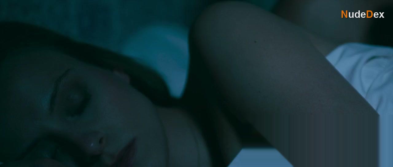 Suzanne Lenz in The Desiring, photo 40
