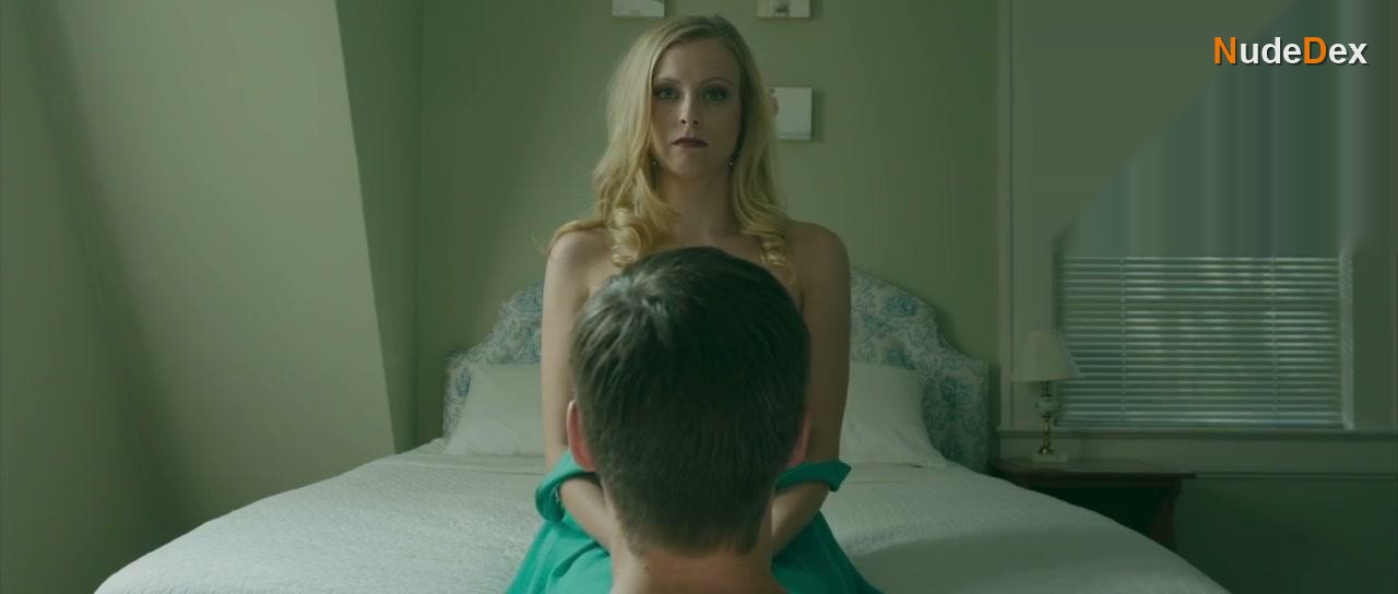Suzanne Lenz in The Desiring, photo 42
