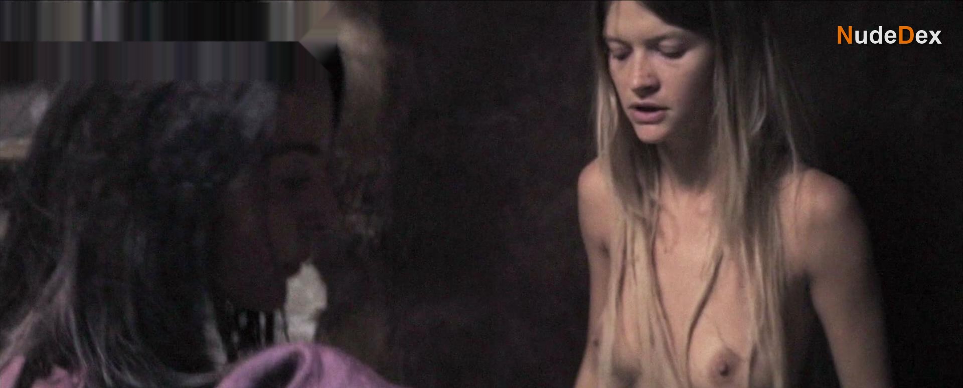 Syama Rayner in The Land Of Women, photo 2