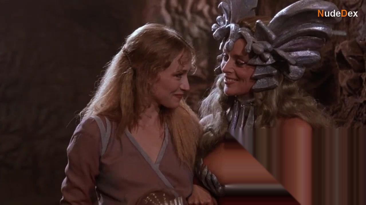 Sybil Danning in Battle Beyond The Stars, photo 6