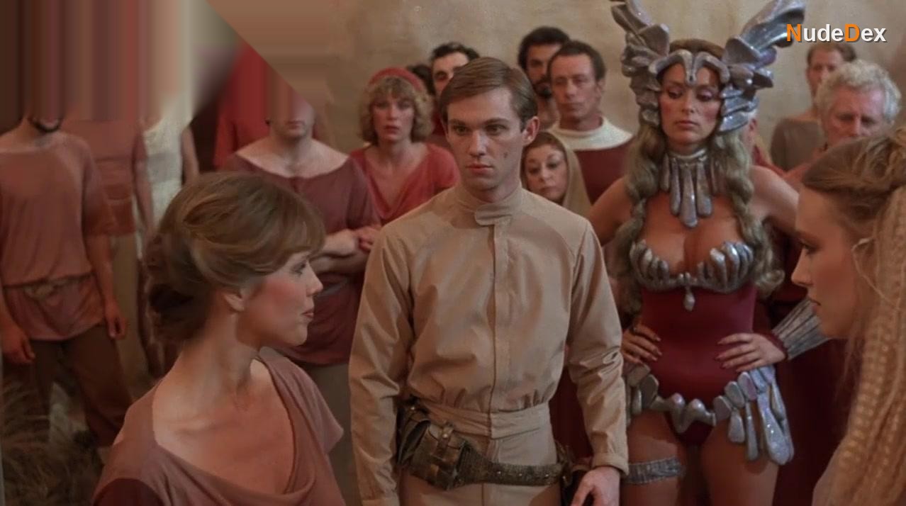 Sybil Danning in Battle Beyond The Stars, photo 11